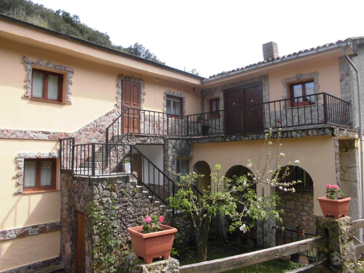 El Molino Hotel Arenas De Cabrales Exterior foto